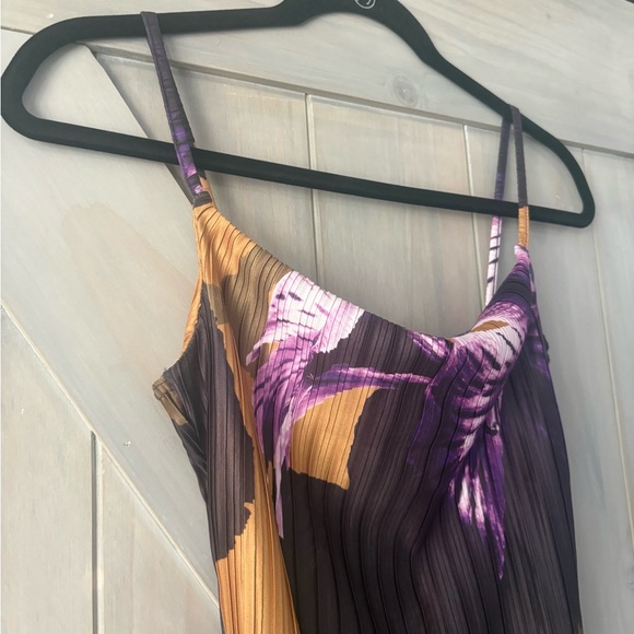 Boohoo Floral Maxi Dress - Picture 2 of 10